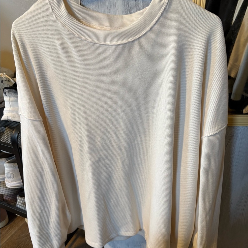 Abercrombie & Fitch Cream Sweatshirt L/XL